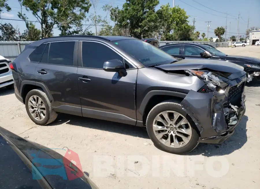 2T3C1RFV8MC166853 Photo# 4