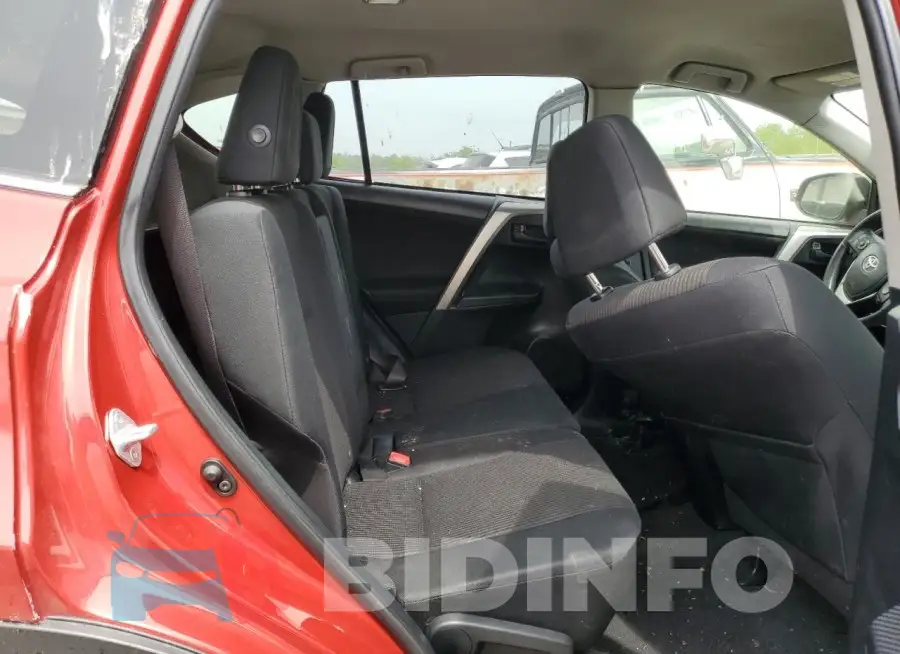 JTMZFREV9FJ051739 Photo# 11