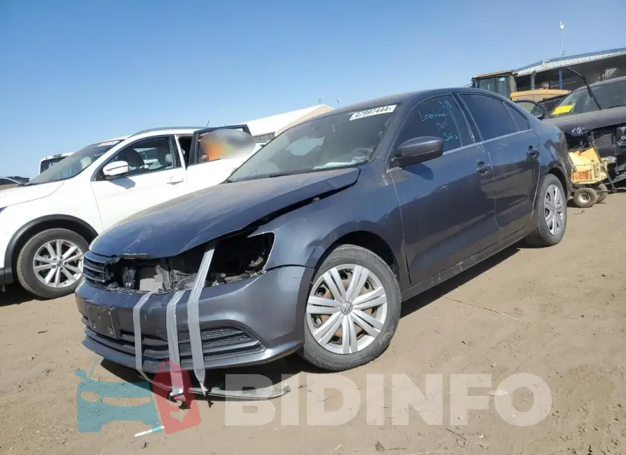 3VW167AJ7HM415180 Photo# 1