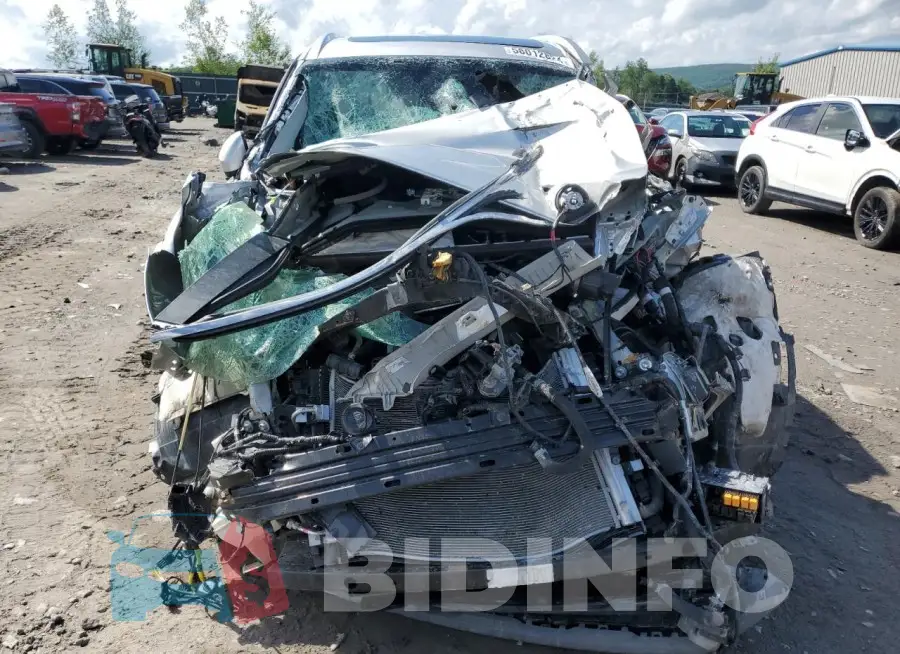 5N1BT3BB3NC713136 Photo# 5