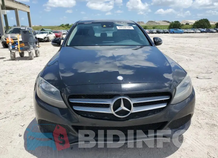 55SWF4JB0HU185873 Photo# 5