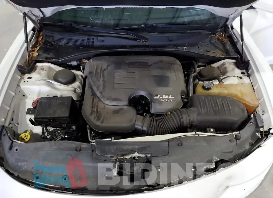 2C3CDXBG8FH835972 Photo# 11