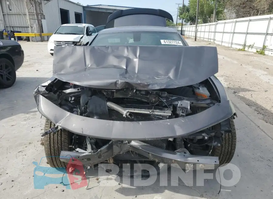 2C3CDXBG8PH518887 Photo# 5