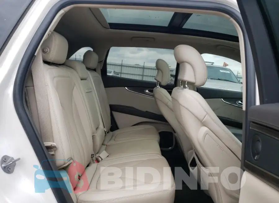 2LMPJ6L95KBL39704 Photo# 11