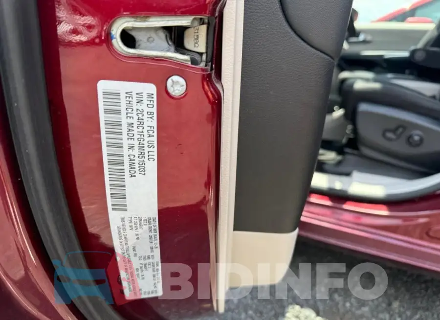 2C4RC1FG4MR515037 Photo# 10