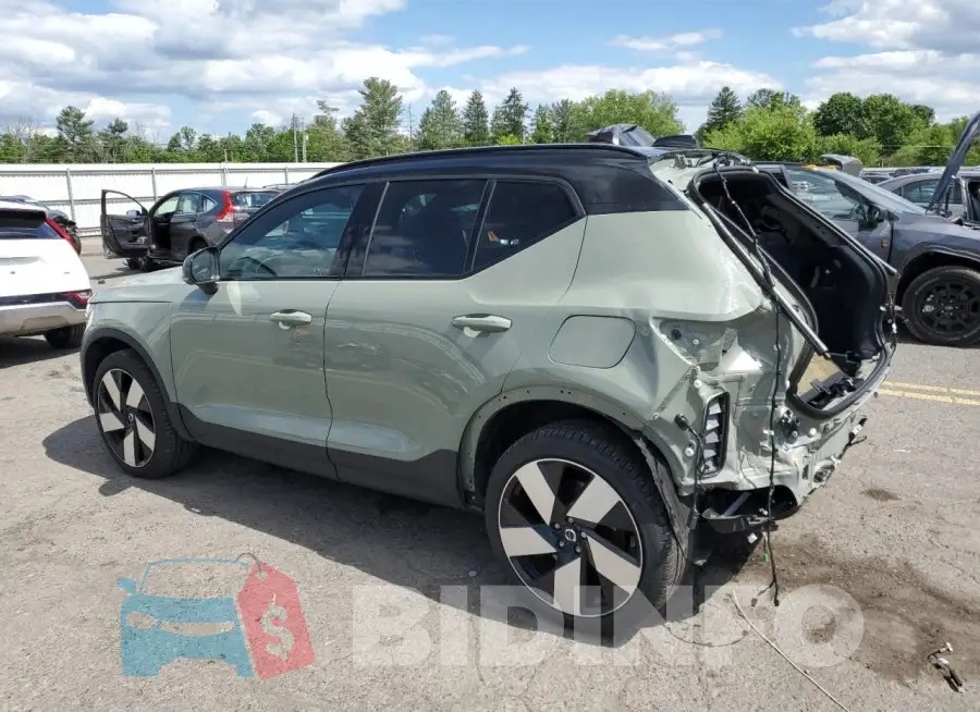 YV4ED3UM4P2019462 Photo# 2