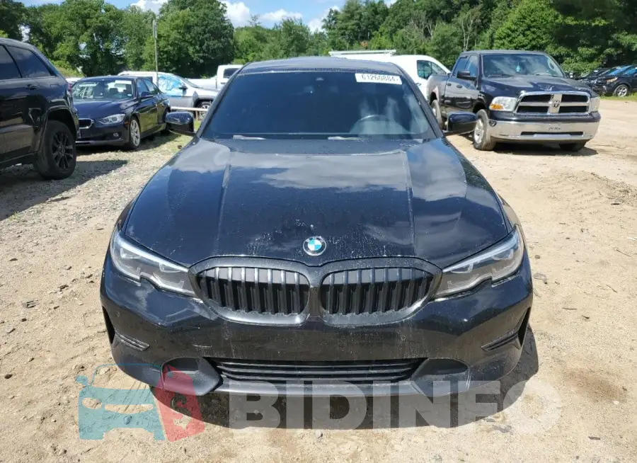 3MW5R7J08M8B68254 Photo# 5