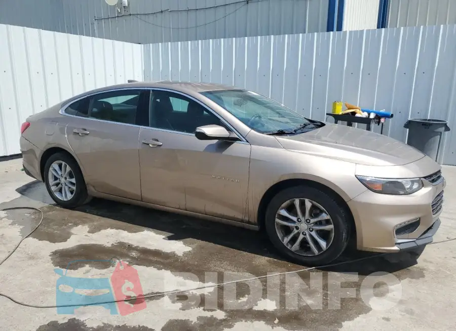 1G1ZD5ST7JF161114 Photo# 4