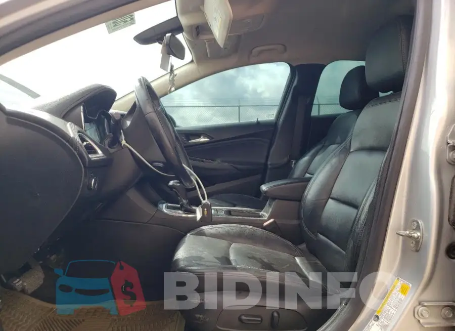 3G1BF6SM2JS639851 Photo# 7