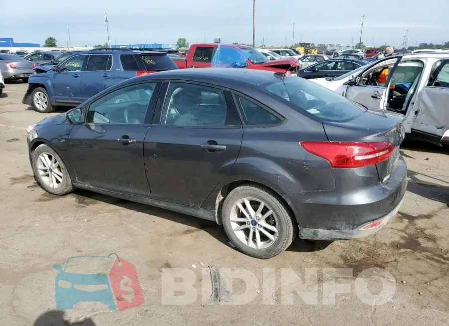 1FADP3FE3JL267804 Photo# 2
