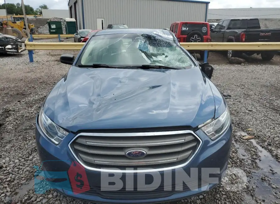 1FAHP2D83JG104877 Photo# 5