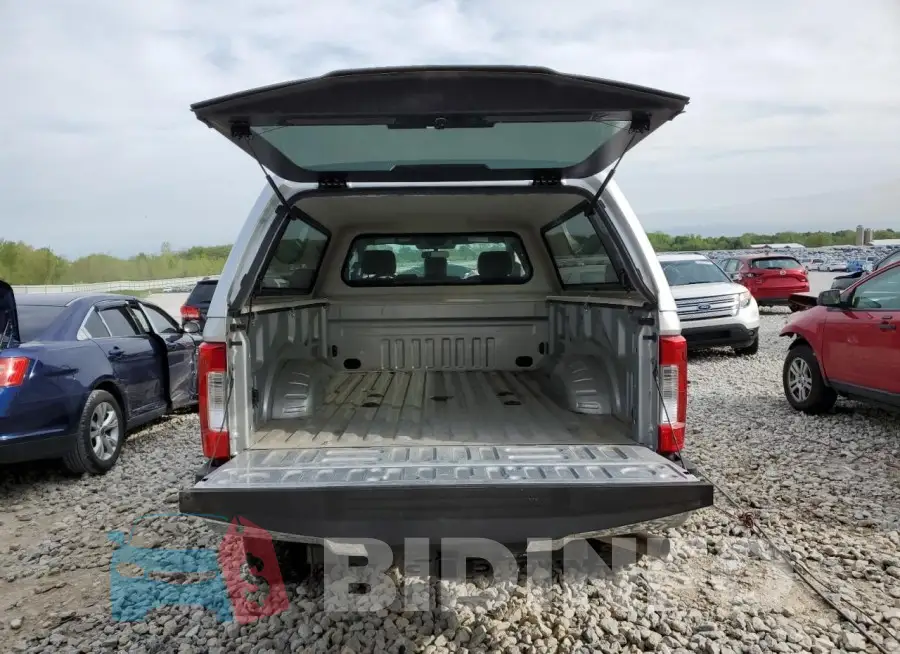1FTBF2B68KEF28329 Photo# 6