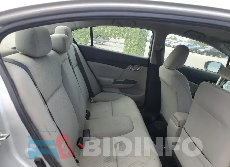 19XFB2F50FE088454 Photo# 10