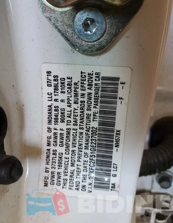 19XFC2F51GE237002 Photo# 12