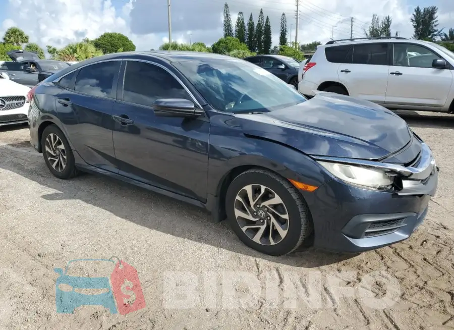 19XFC2F7XGE076523 Photo# 4