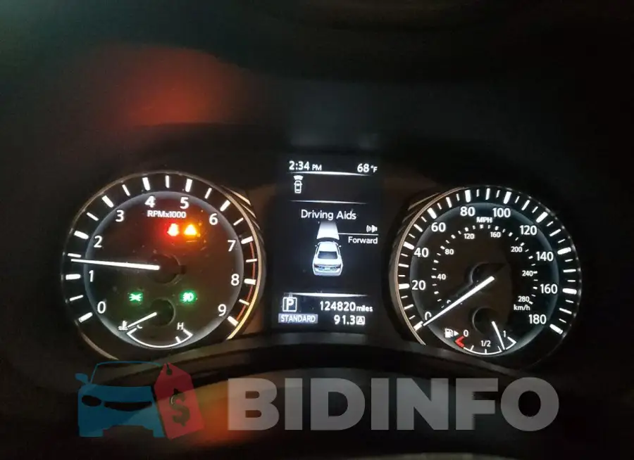 JN1EV7AR3KM559201 Photo# 9