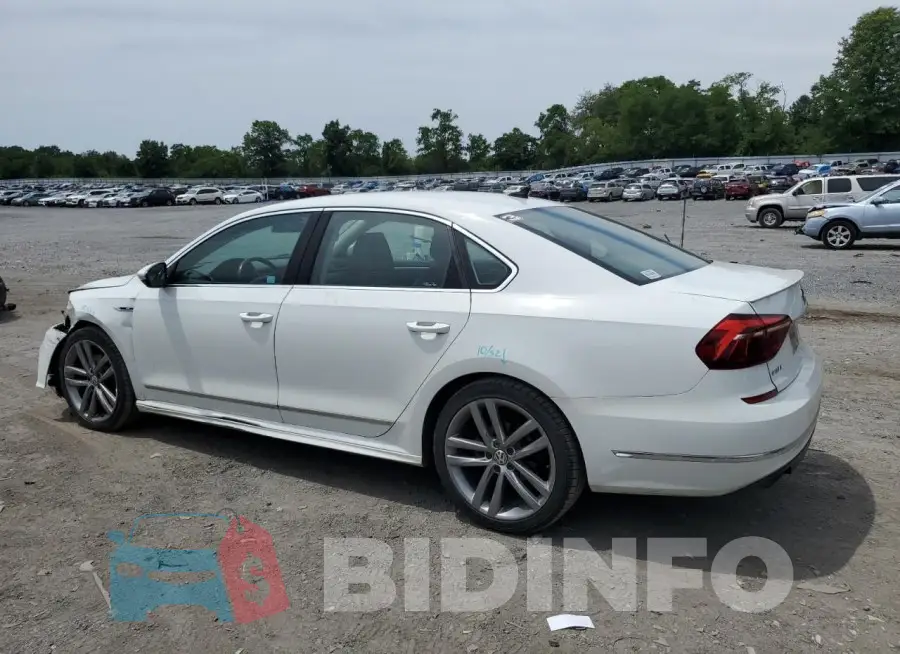 1VWDT7A38HC080634 Photo# 2