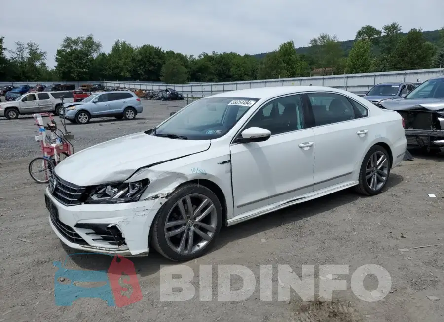 1VWDT7A38HC080634 Photo# 1