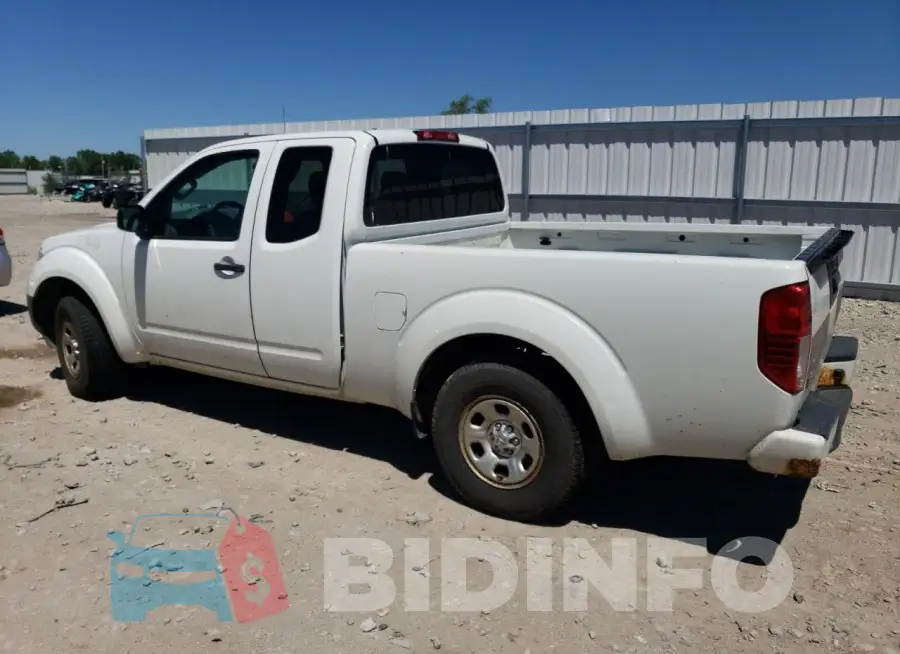 1N6BD0CT3HN723677 Photo# 2