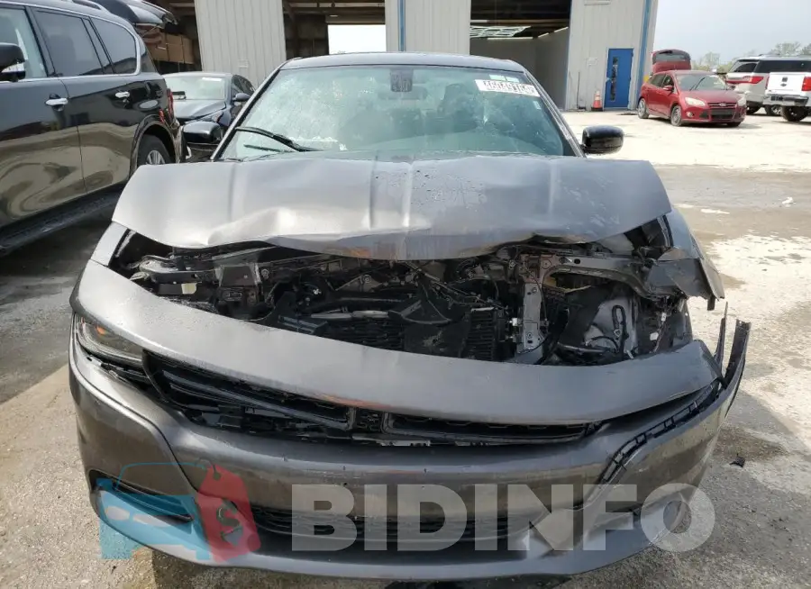 2C3CDXBG1PH564318 Photo# 5