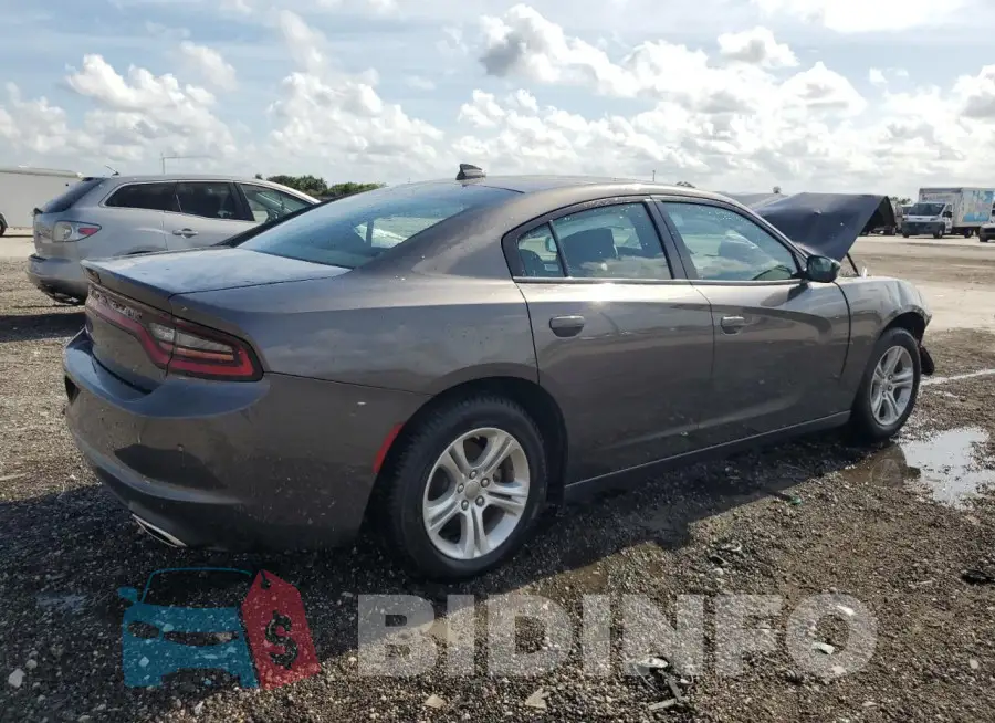 2C3CDXBG8PH547032 Photo# 3
