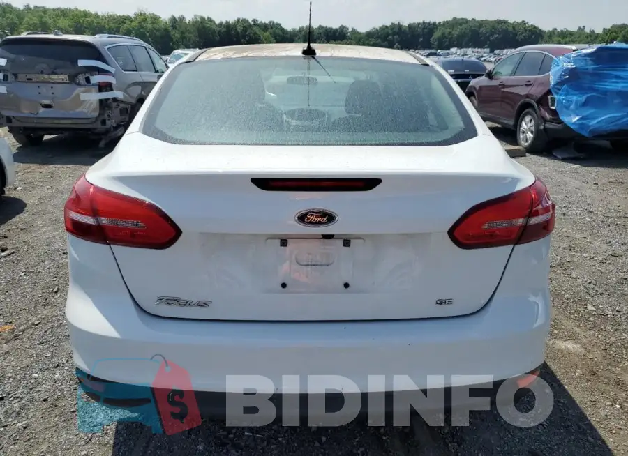 1FADP3F21GL354289 Photo# 6