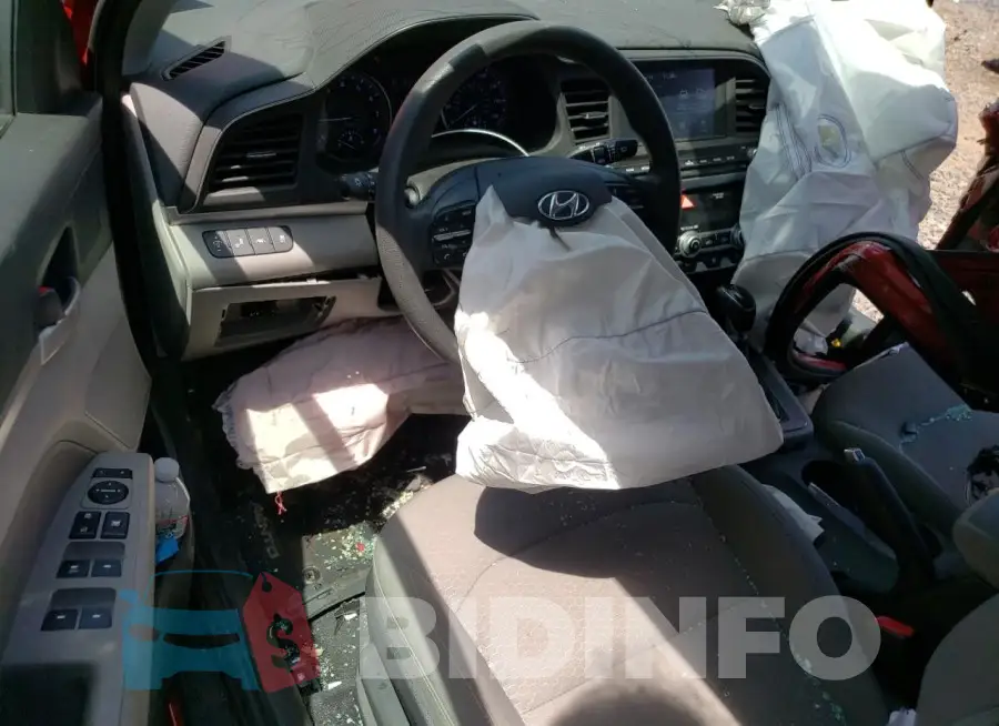 5NPD84LF1LH556780 Photo# 8