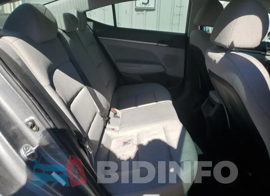 KMHD84LF8HU210993 Photo# 10