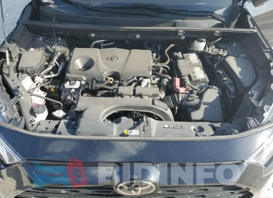 2T3C1RFV8MC108841 Photo# 12