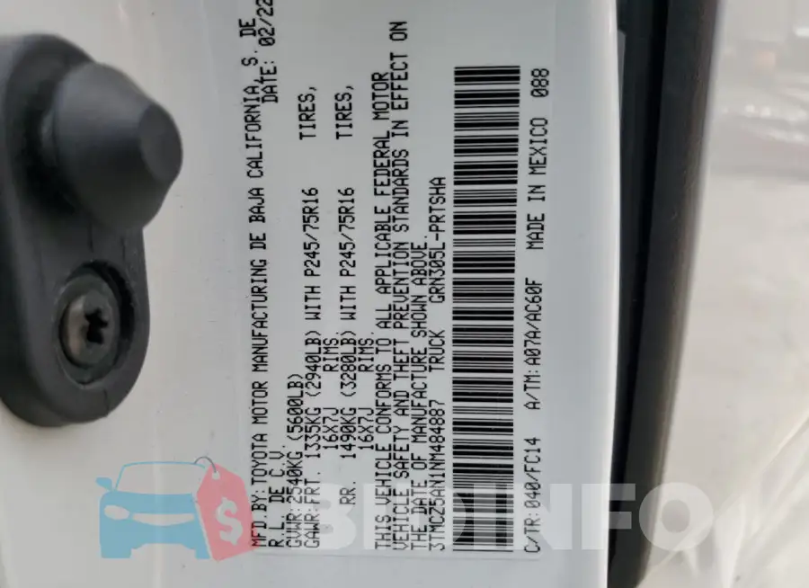 3TMCZ5AN1NM484887 Photo# 12