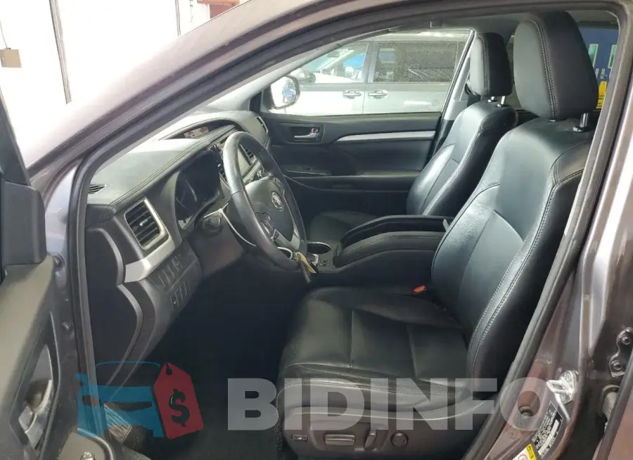 5TDJKRFH6GS241147 Photo# 7