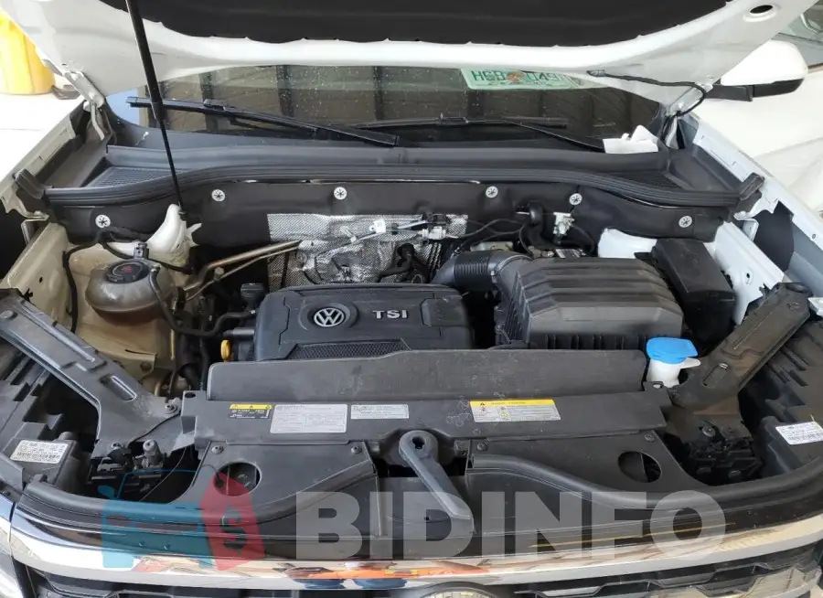 1V2AC2CA1MC206183 Photo# 12