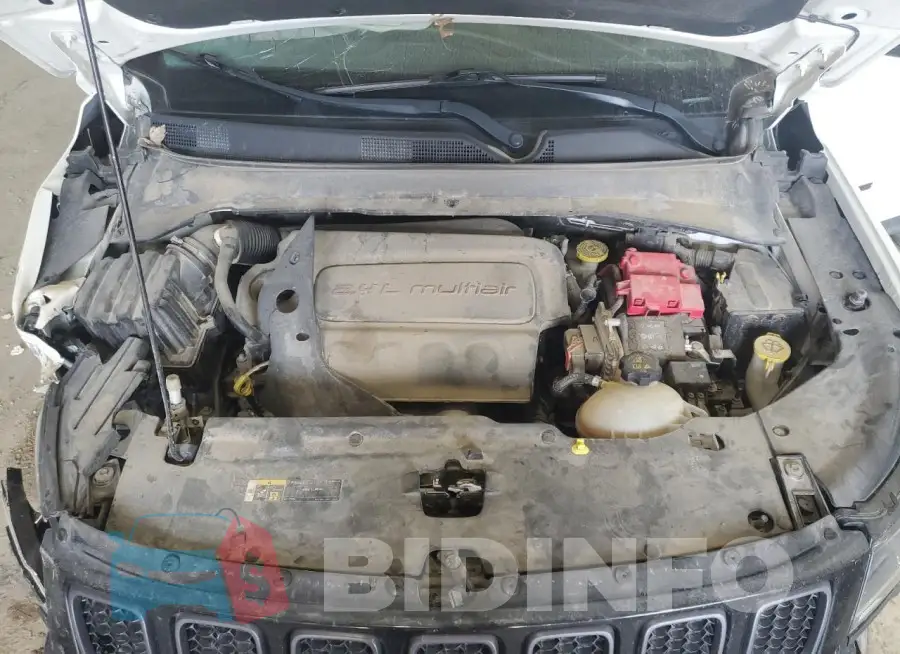 3C4NJDDB5LT159383 Photo# 11