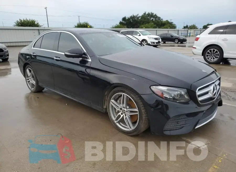 WDDZF4JB1KA582237 Photo# 4