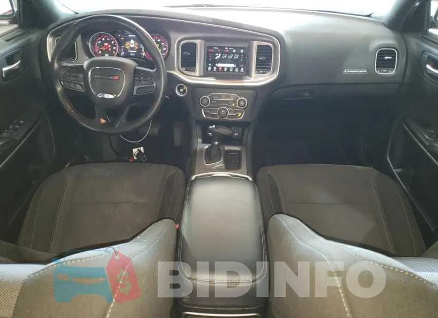 2C3CDXBG2NH239061 Photo# 8