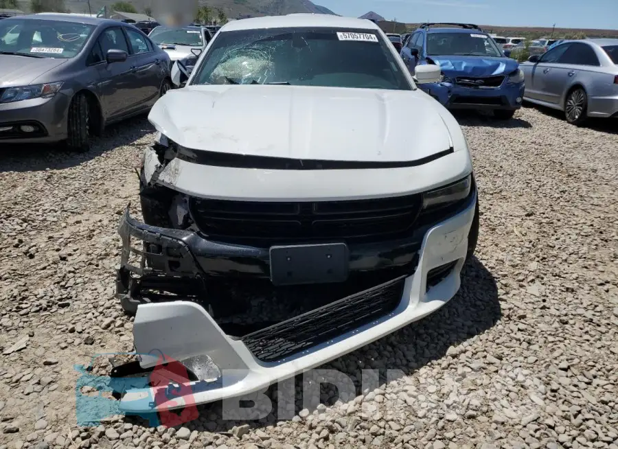 2C3CDXKT4FH796326 Photo# 5