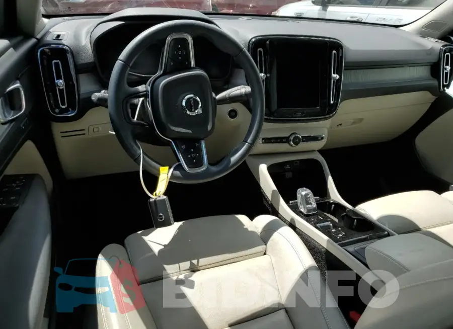 YV4162UL9M2430281 Photo# 8