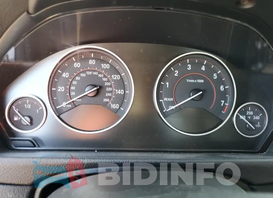 WBA8E3G59GNT75743 Photo# 9
