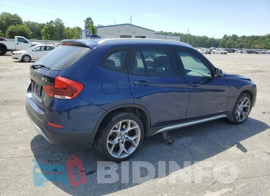 WBAVL1C54FVY29544 Photo# 3