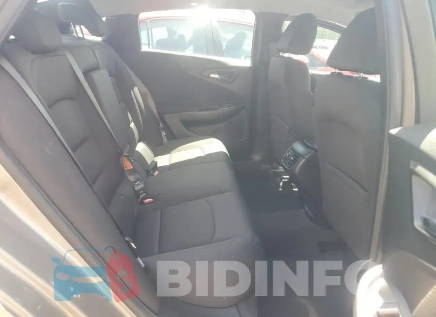 1G1ZD5ST4NF140680 Photo# 10