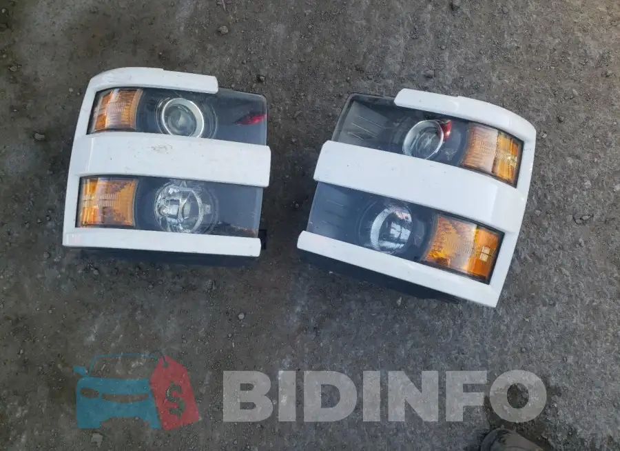 1GC1KWEY6JF200265 Photo# 12