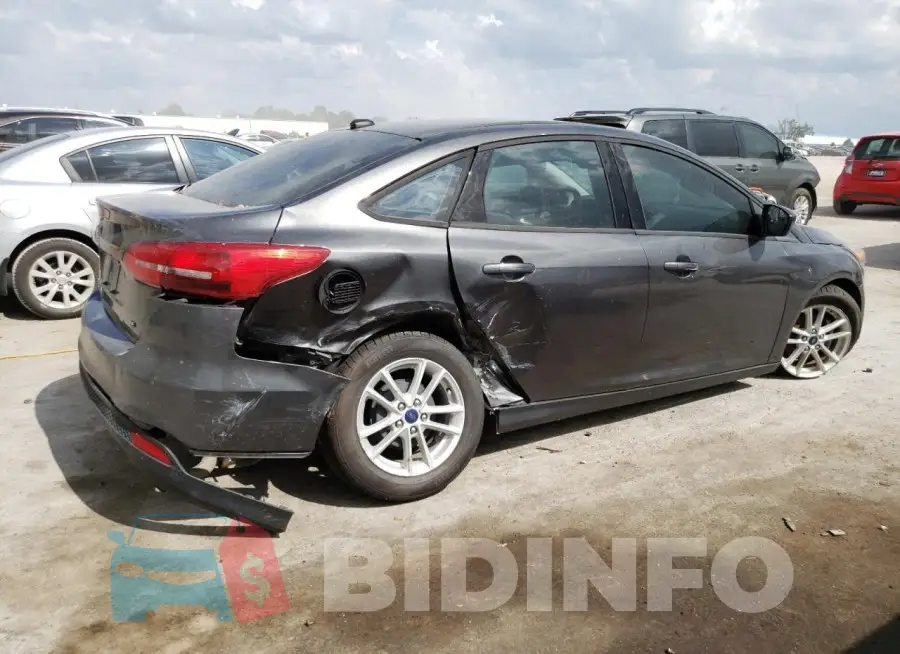 1FADP3F2XJL226429 Photo# 3