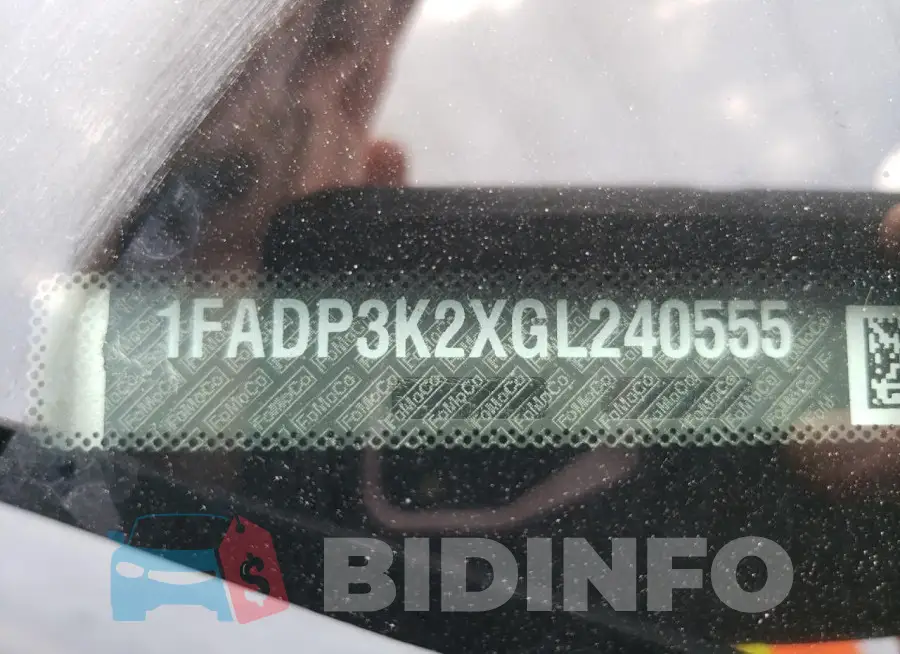 1FADP3K2XGL240555 Photo# 13
