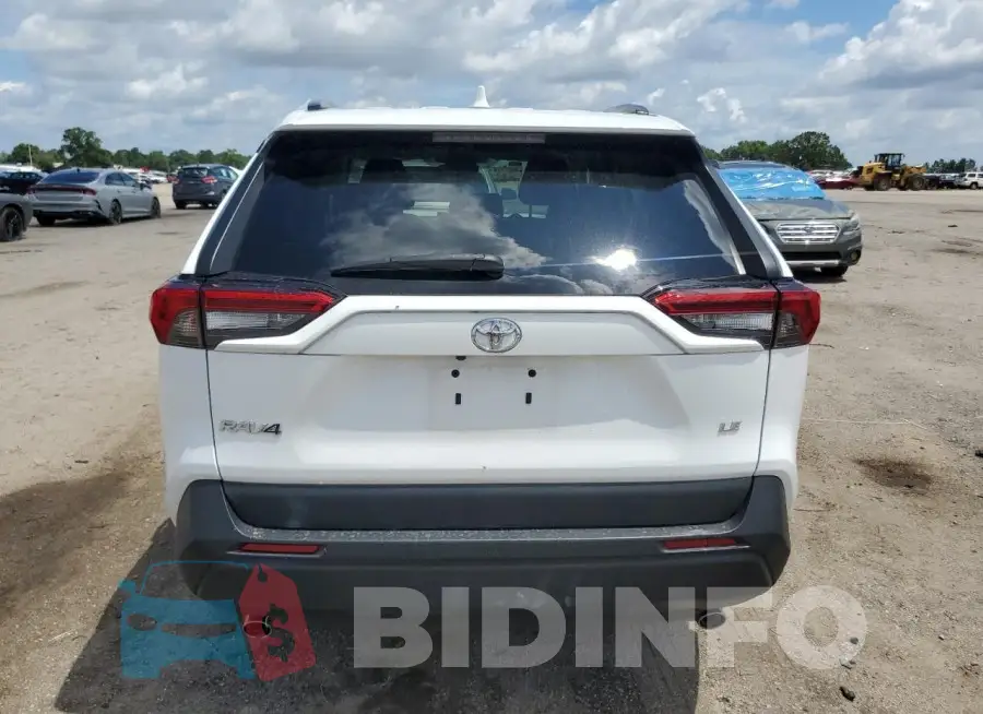 2T3K1RFV4MC104717 Photo# 6
