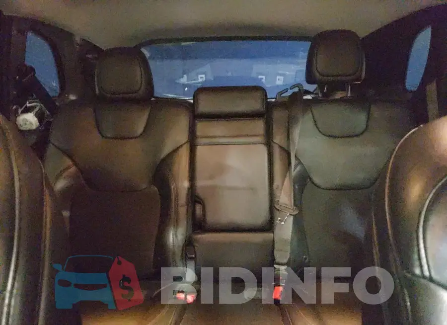 1C4PJMLB3KD328282 Photo# 10