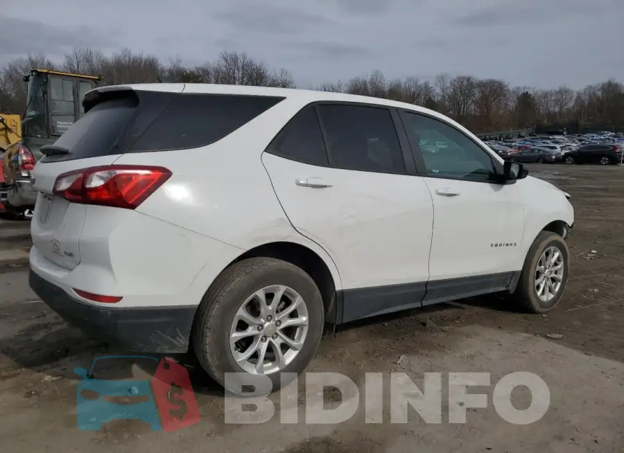 2GNAXSEV4L6106891 Photo# 3