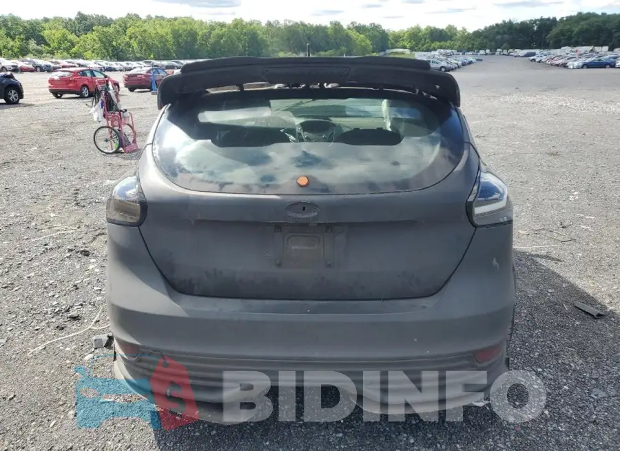 1FADP3L92HL227246 Photo# 6