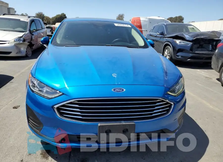 3FA6P0LU8KR201903 Photo# 5