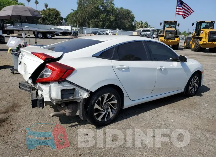 19XFC2F72GE211784 Photo# 3