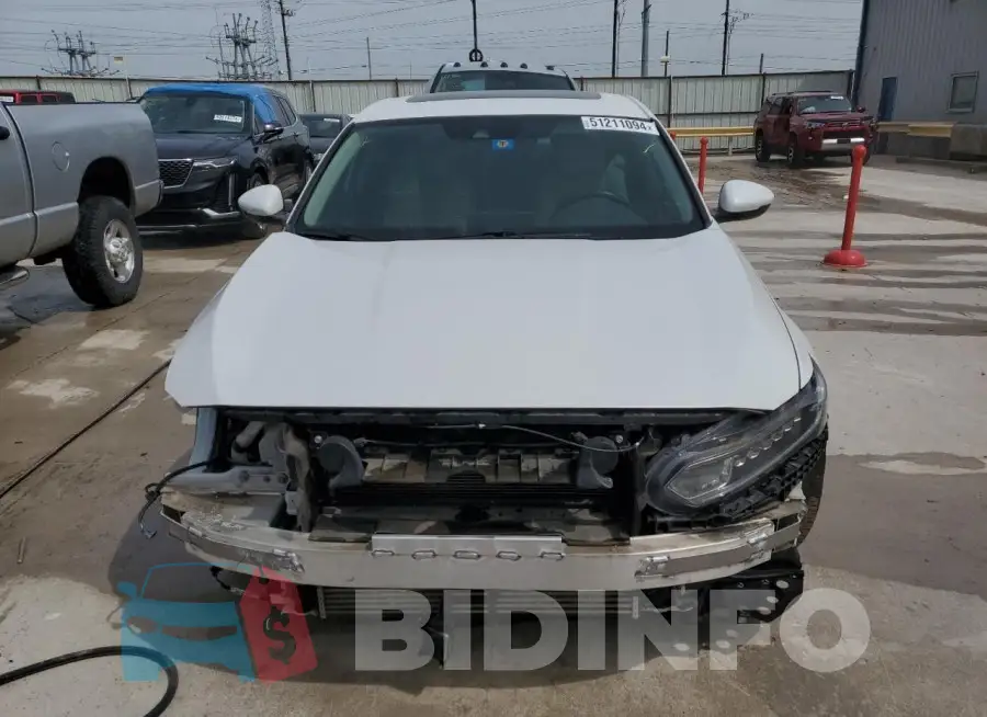 1HGCV2F53LA014357 Photo# 5